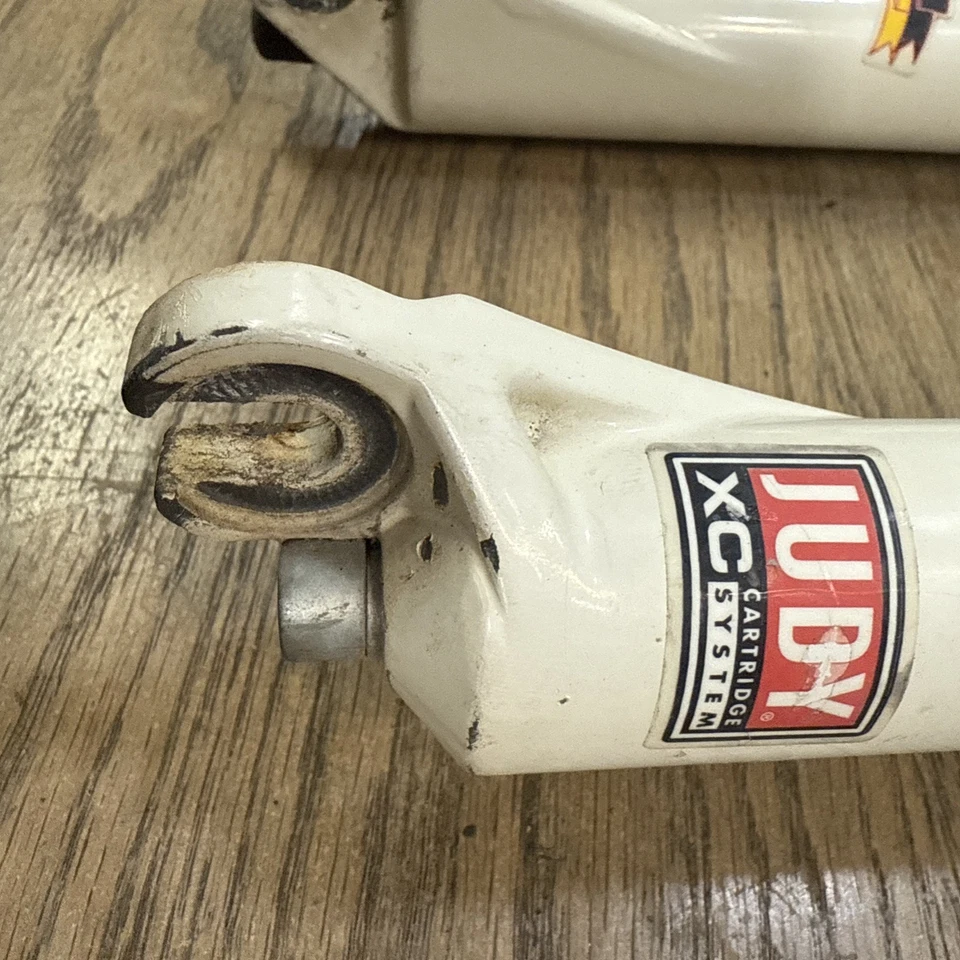 Rock Shox Judy XC Long Travel Mountain Bike Fork 26” 80mm Disc  V-Brake  1-1/8” - Image 4 of 4