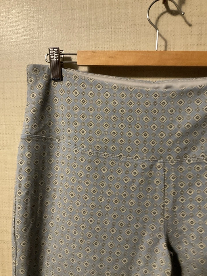 DG2 Diane Gilman Women's Slim Sleek Coated Leggings Burgundy, Tummy Control - Image 2 of 4