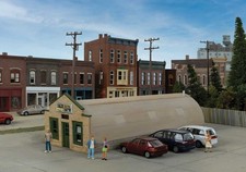 Walthers Cornerstone HO Scale Building/Structure Kit Converted Quonset Hut