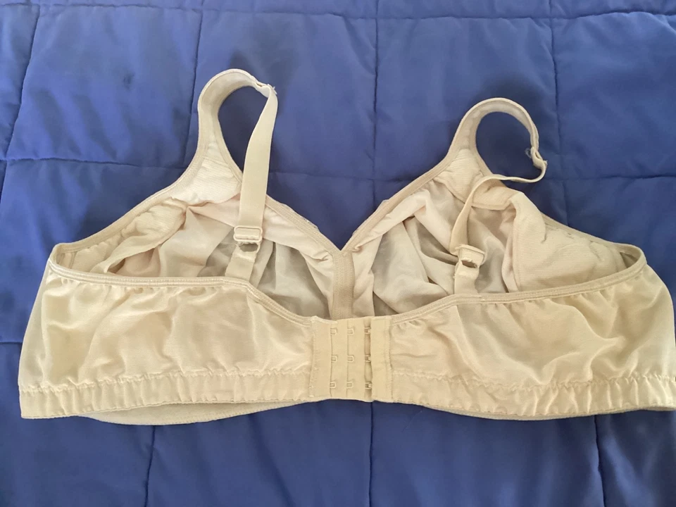 Sujetador para mujer Breezies talla 48DDD beige sin costuras soporte sin aros blanco A260367 Foto 2 de 3