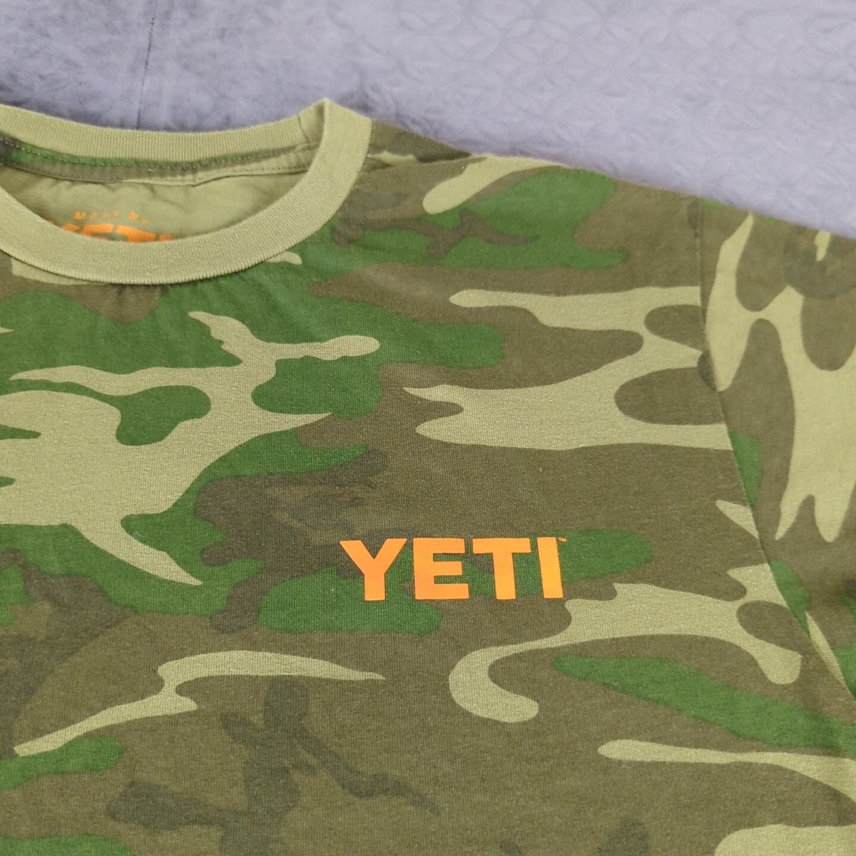 YETI Cooler Shirt Camo Camoflauge Built for the Wild Short Sleeve