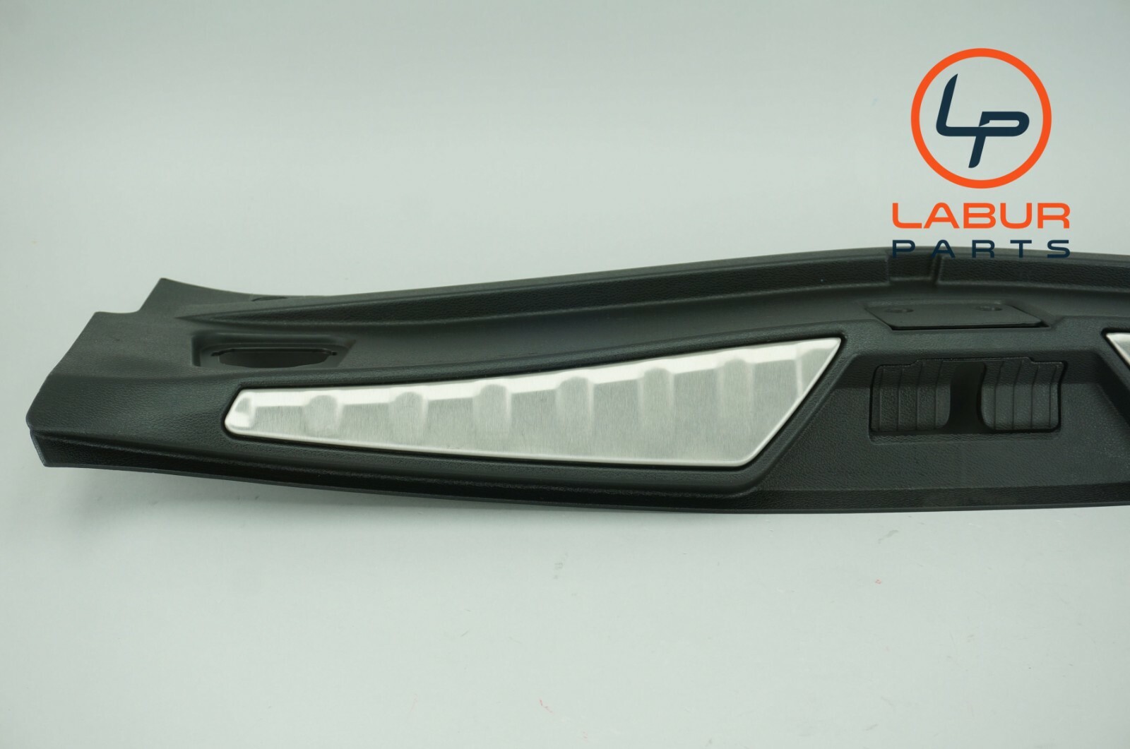 Maserati Quattroporte 2014-2017 REAR Trunk latch