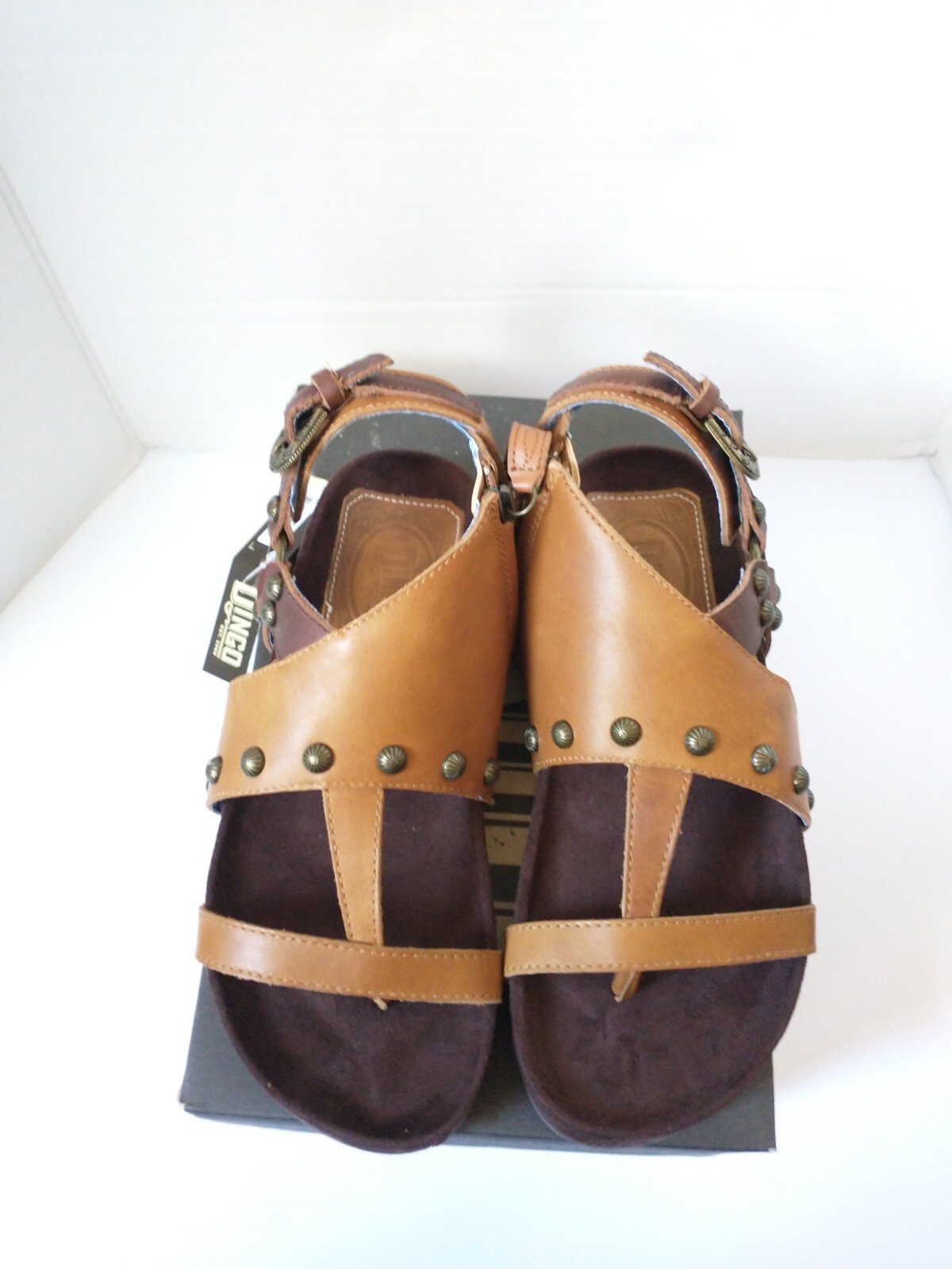 APL Nuovo! DINGO Sage Brush ~taglia 8 5~ sandali infradito in pelle con borchie punta aperta marrone