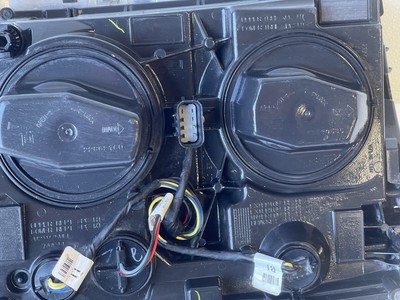 Passenger RH Projector Headlamp 23223260 Fits 14-15 Chevrolet  