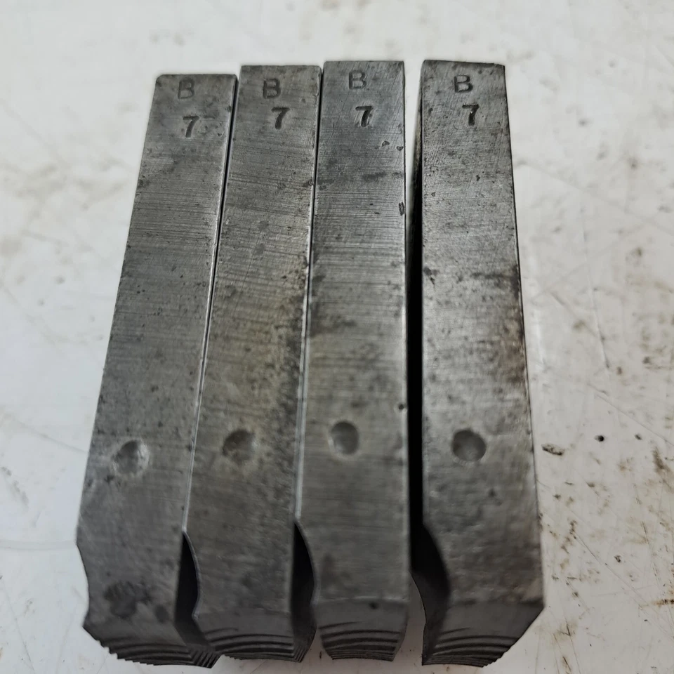 1.1/2" to 2 " BSPT HIGH SPEED STEEL, PIPE DIES/ CHASER SET, 2" Stock x 11 TPI . - Image 3 of 4