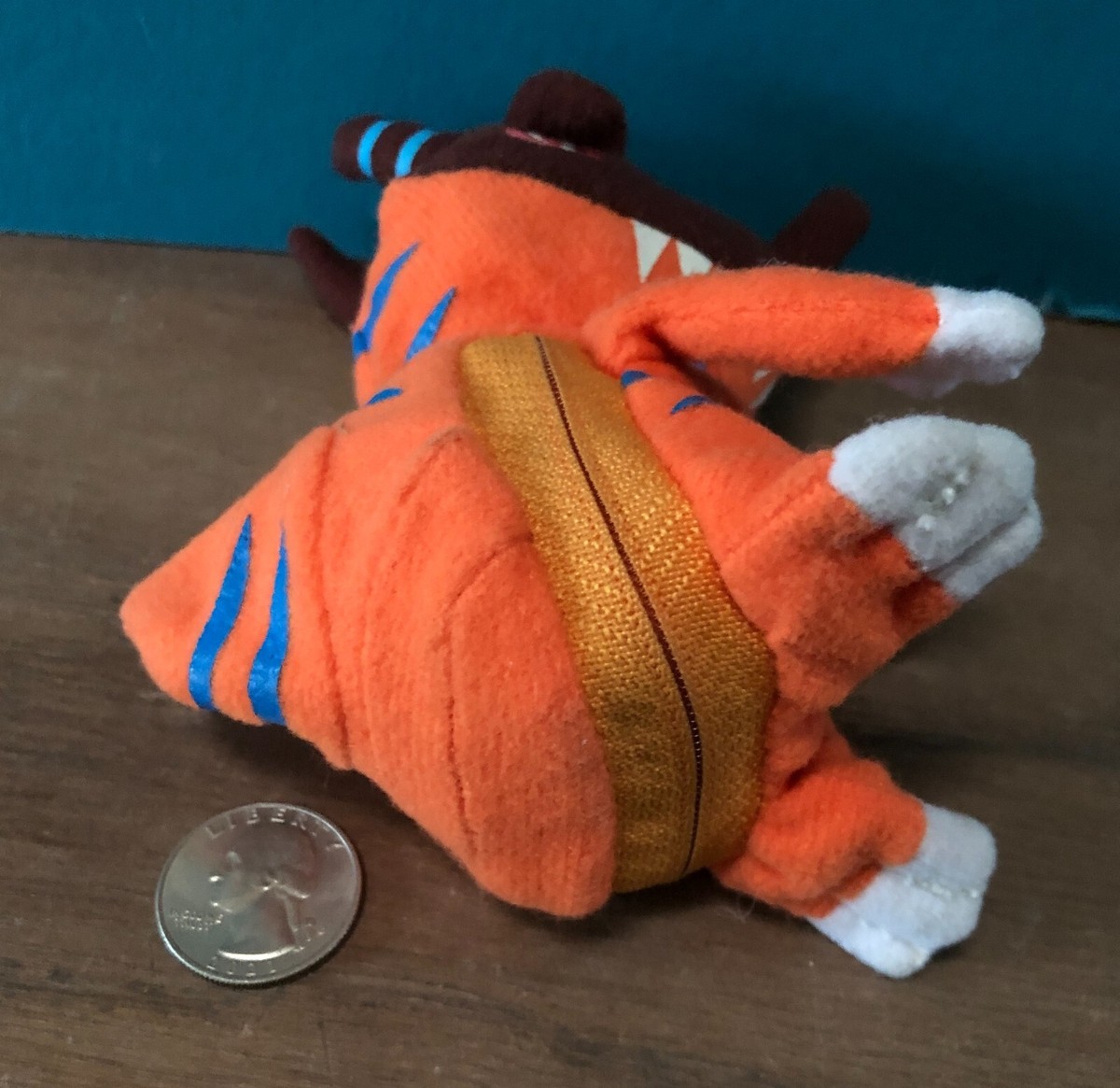 RARE Digimon Adventure Agumon-to-Greymon Reversible Plush Toy 1999