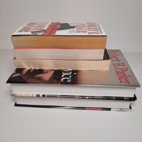 Robert P Parker Sunny Randall Series - Books 1 through 5 - Paperback & Hardcover - Picture 4 of 7