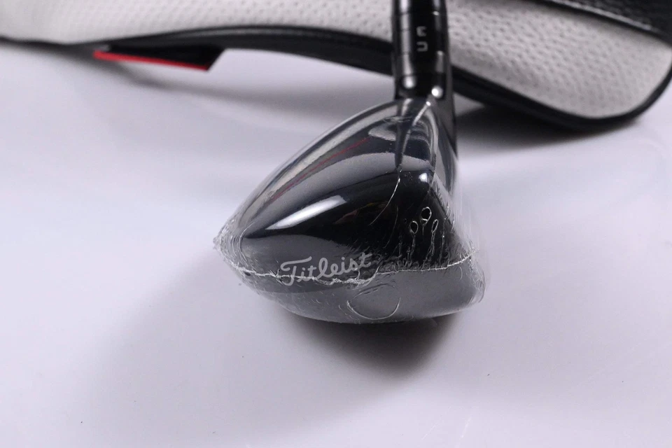 Titleist GT3 #3 Hybrid / 19 Degree / Stiff Flex HZRDUS Gen5 Black 80 Shaft - Image 3 of 4