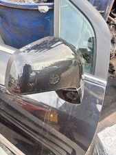 VAUXHALL MOKKA WING MIRROR IN BLACK DRIVER /RIGHT SIDE BREAKING CAR 2013-2016.