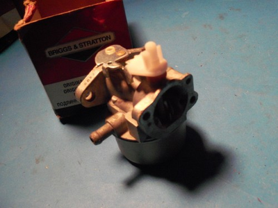 #ad Briggs amp; Stratton NEW CARBURETOR ASSY 696131 OEM M17 $60.00
