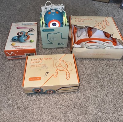 Wonder Workshop Dot Robot Bundle w/ Launcher, Accessory Pack & Smartphone Mount