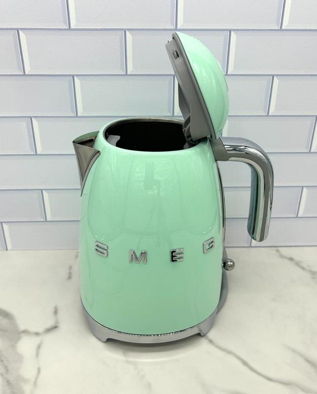 SMEG Electric Kettle