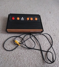 ATARI Flashback 2 Console with BUILT IN GAMES...