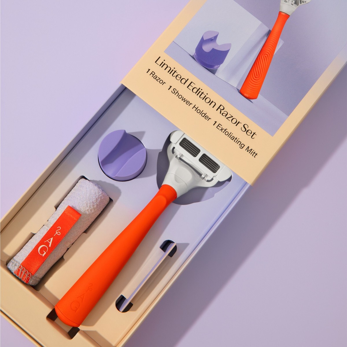 Flamingo with Ashley Graham Limited Edition Razor Set (Razor +