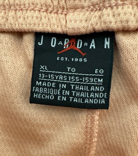 Nike Air Jordan Air Basketball Shorts Size XL Youth Peach/Black - Picture 2 of 3