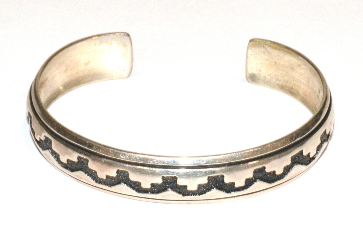 Wally Yazzie Jr Native American Navajo Signed Sterling Silver Heavy Bangle Bracelet Wally Yazzie Jr Native American Navajo Signed Sterling Silver Heavy Bangle Bracelet