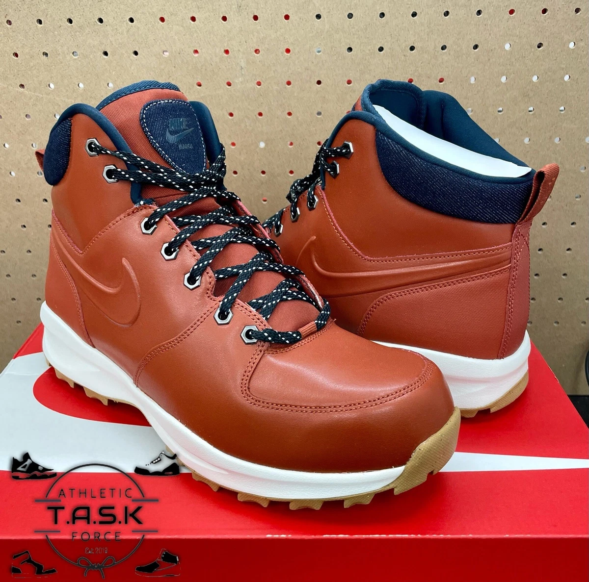 Nike manoa outlet size 14