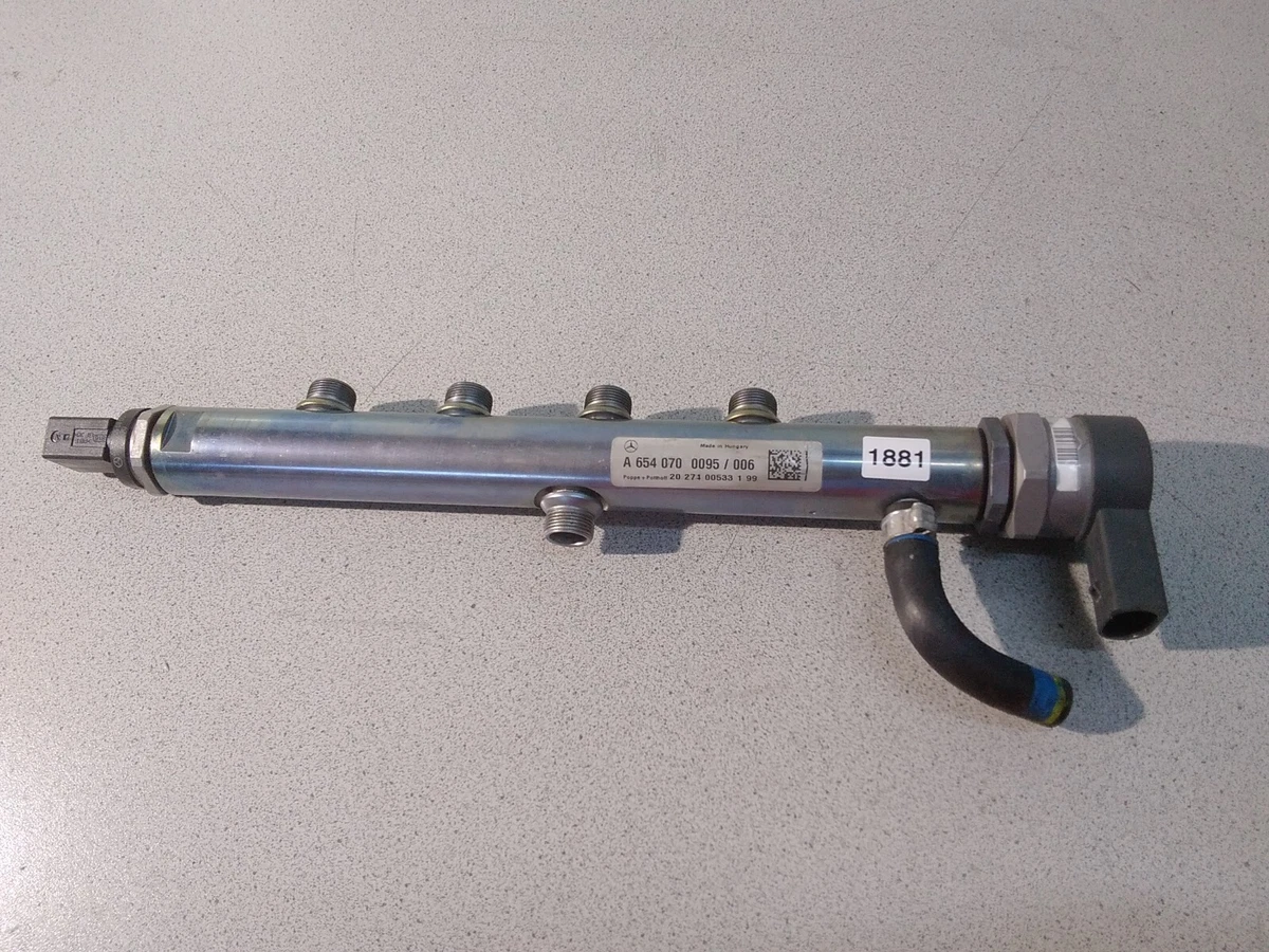 ORIGINAL Mercedes OM654 Verteilerrohr A 6540700095 mit Sensor A 