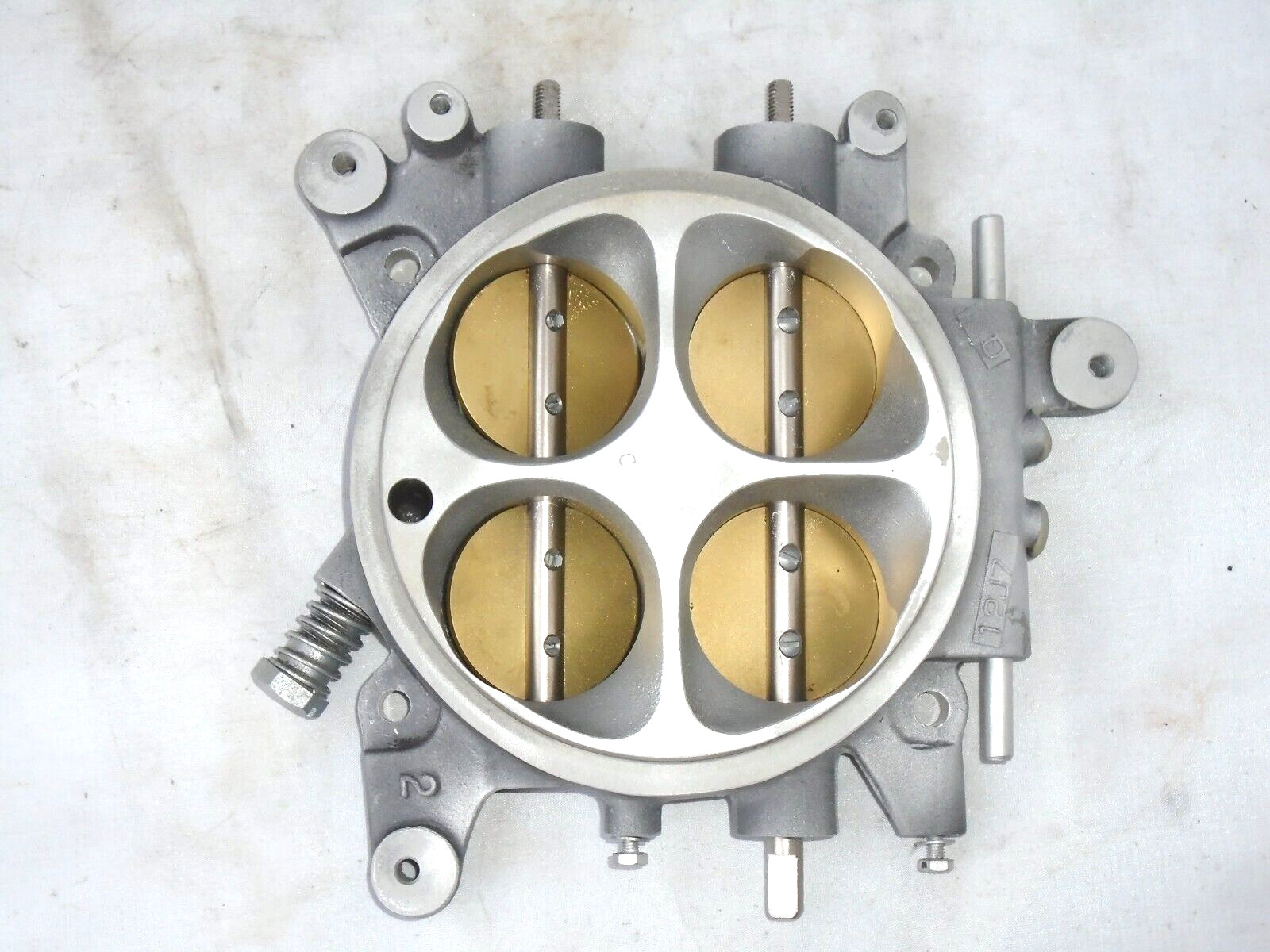 70110 ROLLS ROYCE 1984 - 1992 Mulsanne Throttle body BENTLEY EIGHT 6.7 UE70110