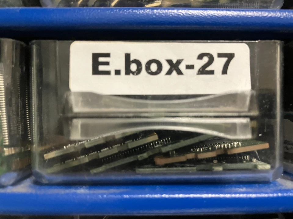 ~ 2x Smart Modular SM5643285D8N6CLIBH HP 256MB PC2700U 333MHz DDR1 Memory RAM - Image 3 of 3