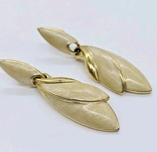 Trifari Earrings Dangle Cream Enamel Gold Tone Pierced Deco 2" Pearlized Vintage