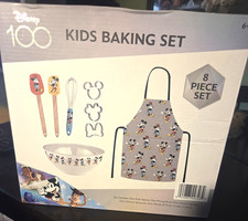 Disney Mickey And Minnie Mouse 8-Piece Kids Baking Set 100th Anniversary NIB