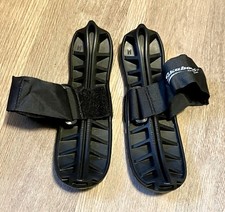 Snipers Edge Skaboots Pond Hockey Skate Guards Medium Black Bauer Compatible