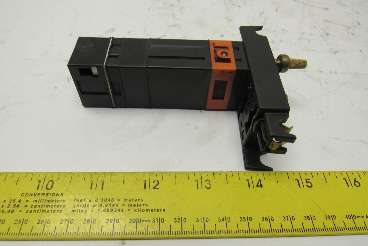Crouzet 81503720 60 S Adjustable Pneumatic Timer