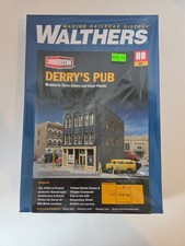 Walthers 933‑3467 Derry’s Pub HO Scale Building Kit – New