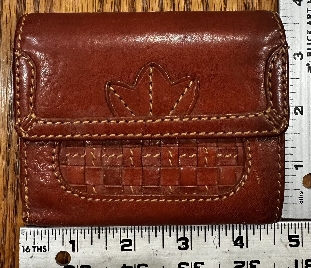 NICOLE St. GILLES PARIS Tan Brown Woven Leather Applique Trifold