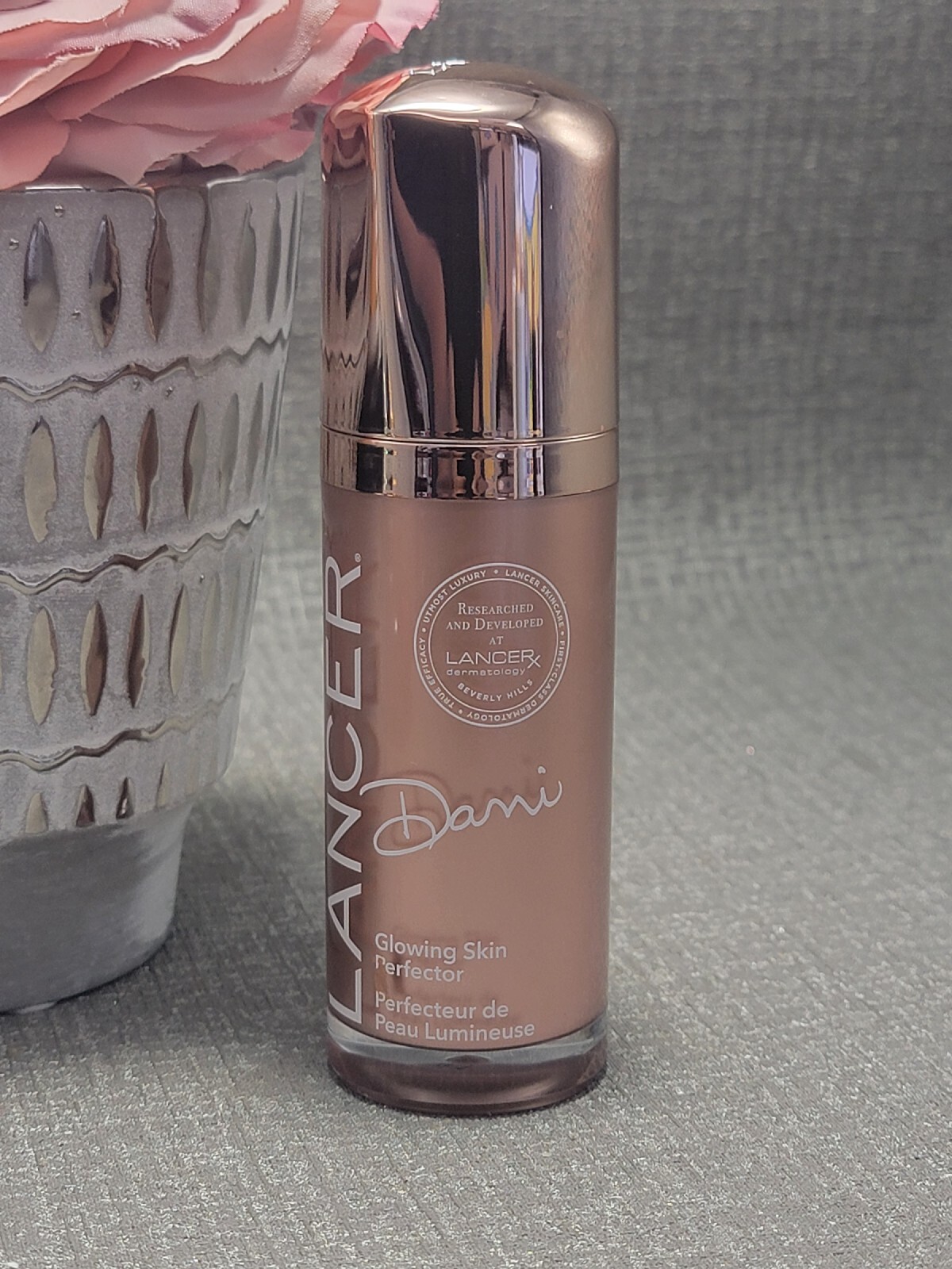 Lancer Dani Glowing Skin Perfector, Illuminating Skin Finisher 1.0