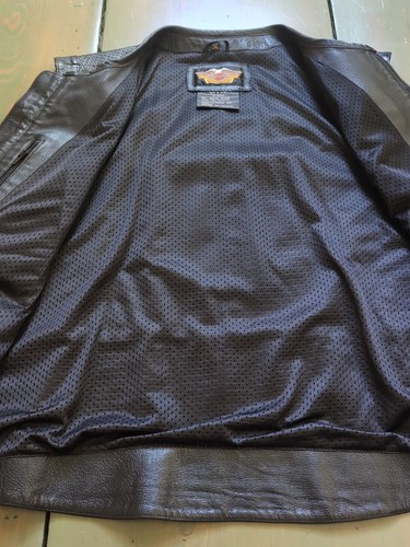 Harley Davidson 2XL Men's PERFORATED D-Pocket Leather Motorcycle Riding Vest - Picture 18 of 20