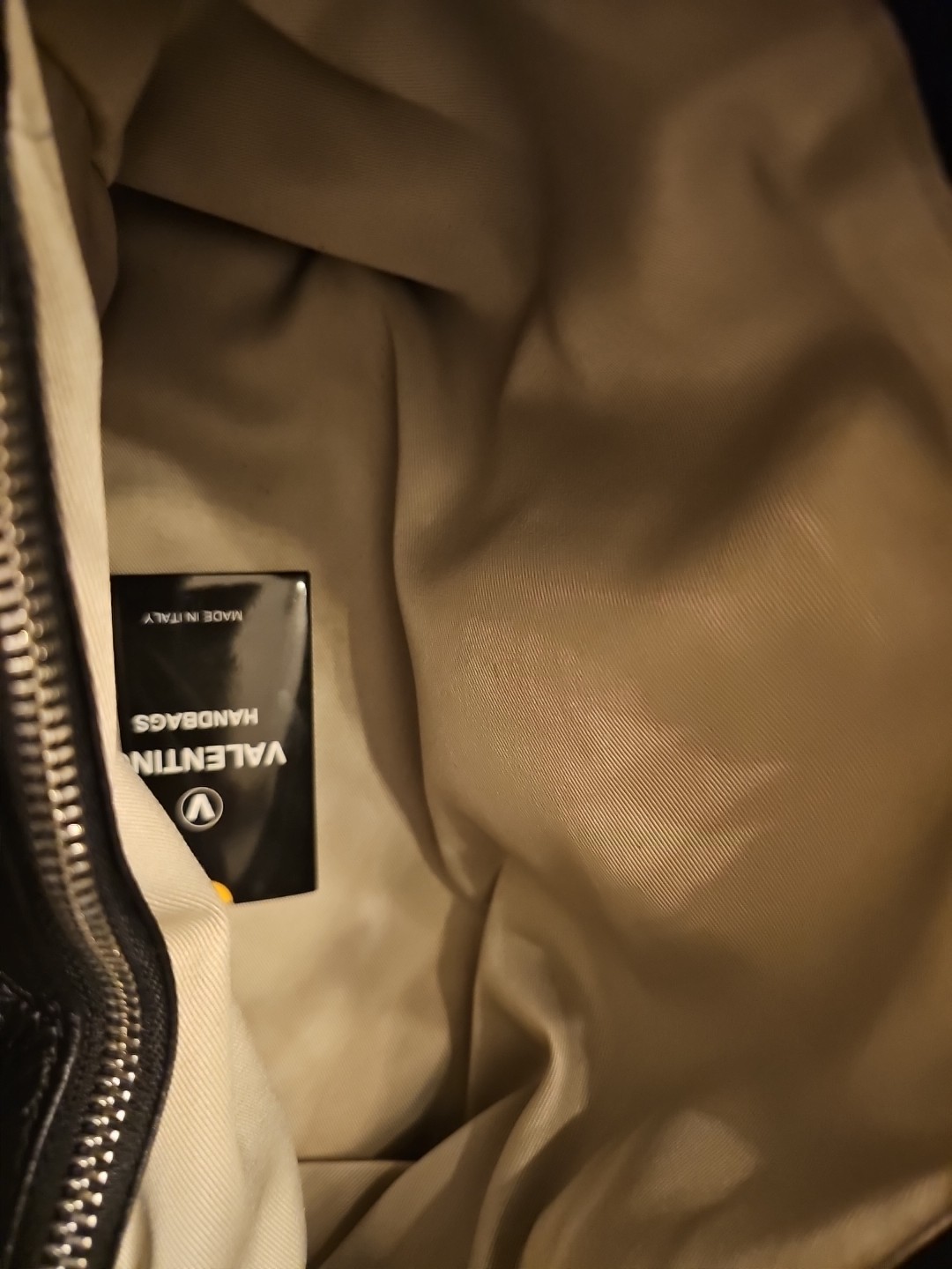 Valentino By Mario Valentino Luisa Rock Leather Shoulder Bag Women's Black  thumbnail 8