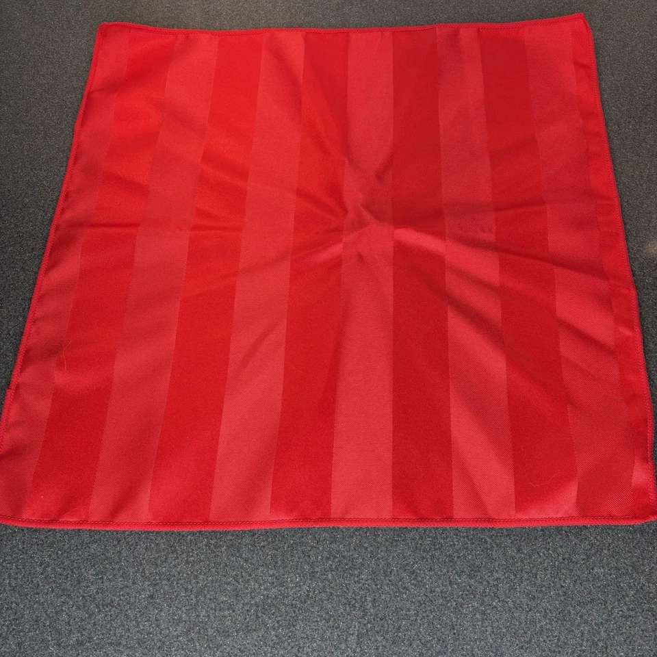 Servilletas rojas de Navidad con anillos verdes cena fiesta 16x17 ropa de cama crujiente vacaciones Foto 3 de 4