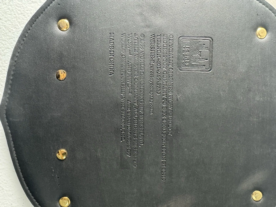 Réplica de cinturón vintage 1999 WCW “Bret Hart” con bolsa WWE WWF FIGURAS TOY COMPANY Foto 3 de 4