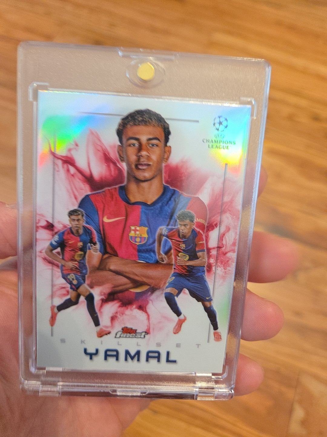 Lamine Yamal RARE REFRACTOR TOPPS FINEST INVESTMENT CARD SSP MINT view 2