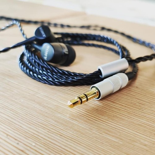 Sony MH750 Upgraded Pure Copper Cable 