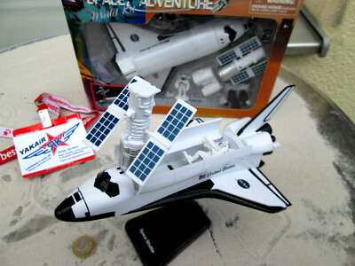 2er SET 1x Ariane 1x Endeavour NASA Space Shuttle ESA RAKETE  Rocket  YAKAiR