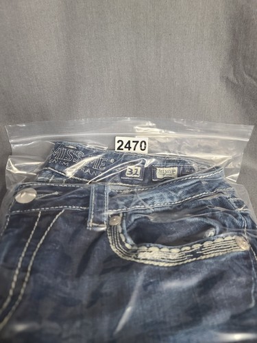 Miss Me Jeans Womens 31x30 Regular Fit Boot Cut Mid Rise Distressed Embellished - Picture 13 of 13