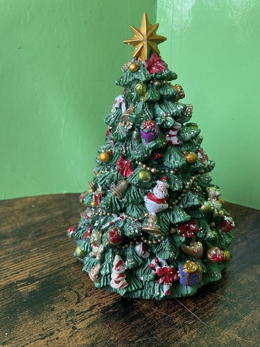 christmas tree ornaments
