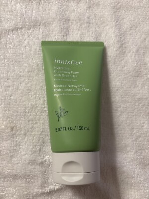innisfree Feuchtigkeitsspendender Reinigungsschaum