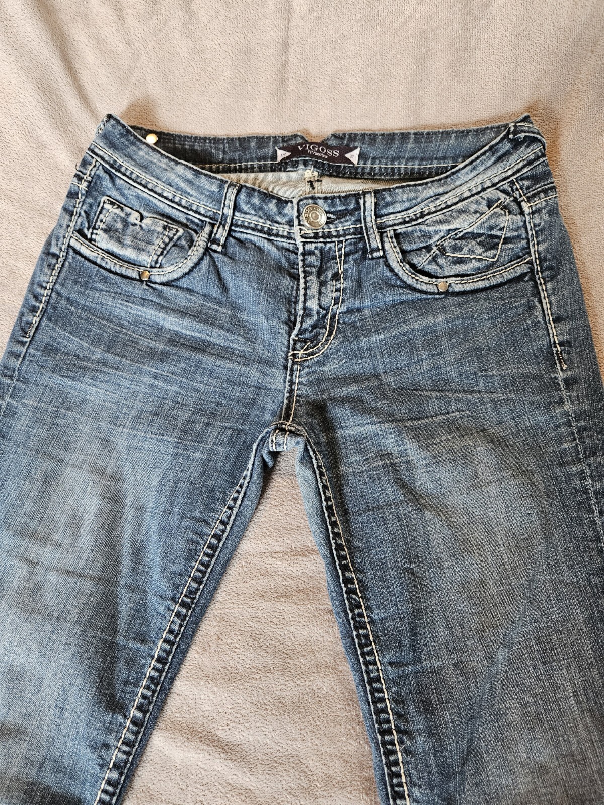 RARE! Womens Vigoss Jeans Size 27 (3/4)! Black and White Thick Stitching!