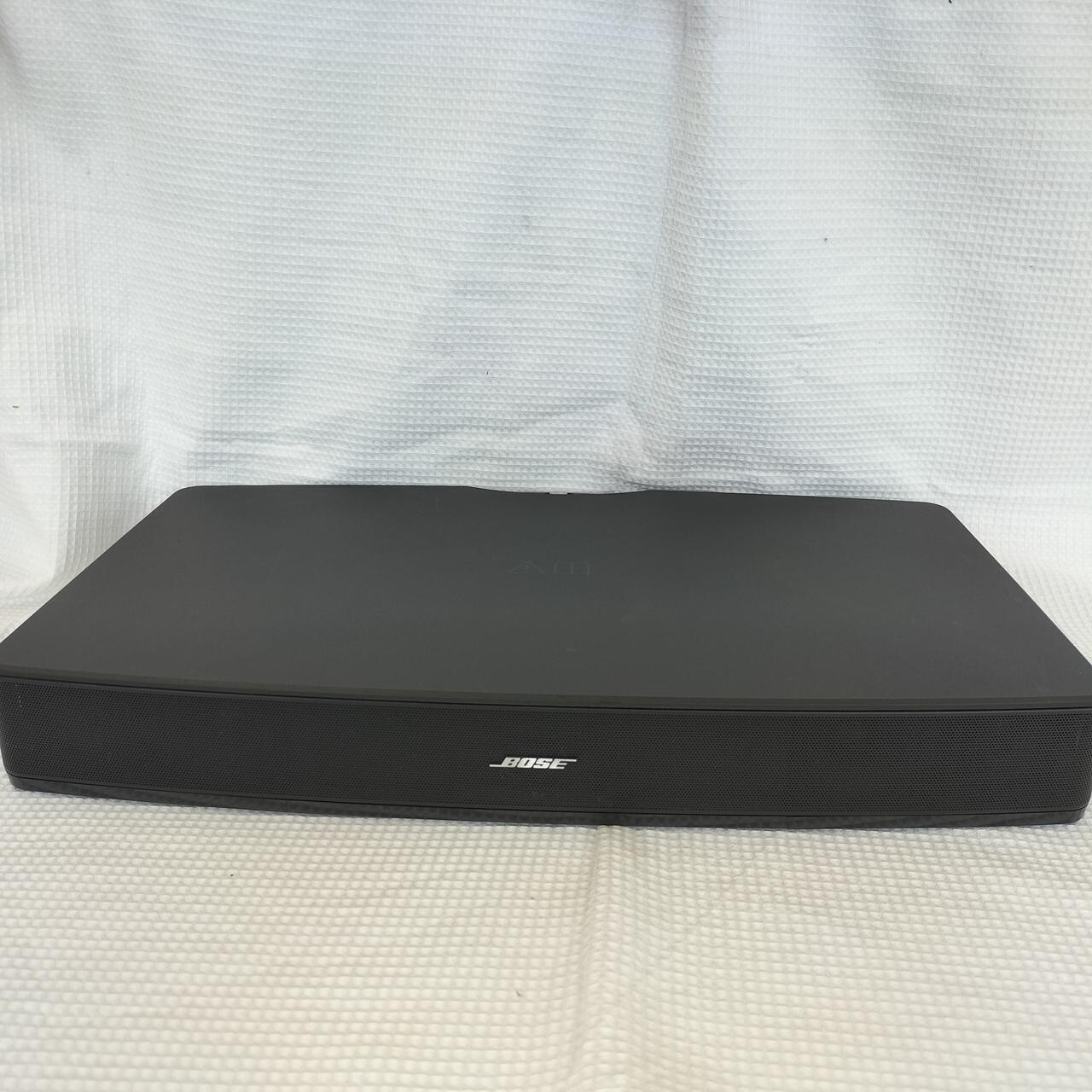BOSE Solo TV Sound Bar Speaker 410376 - Black With Remote Used From Japan