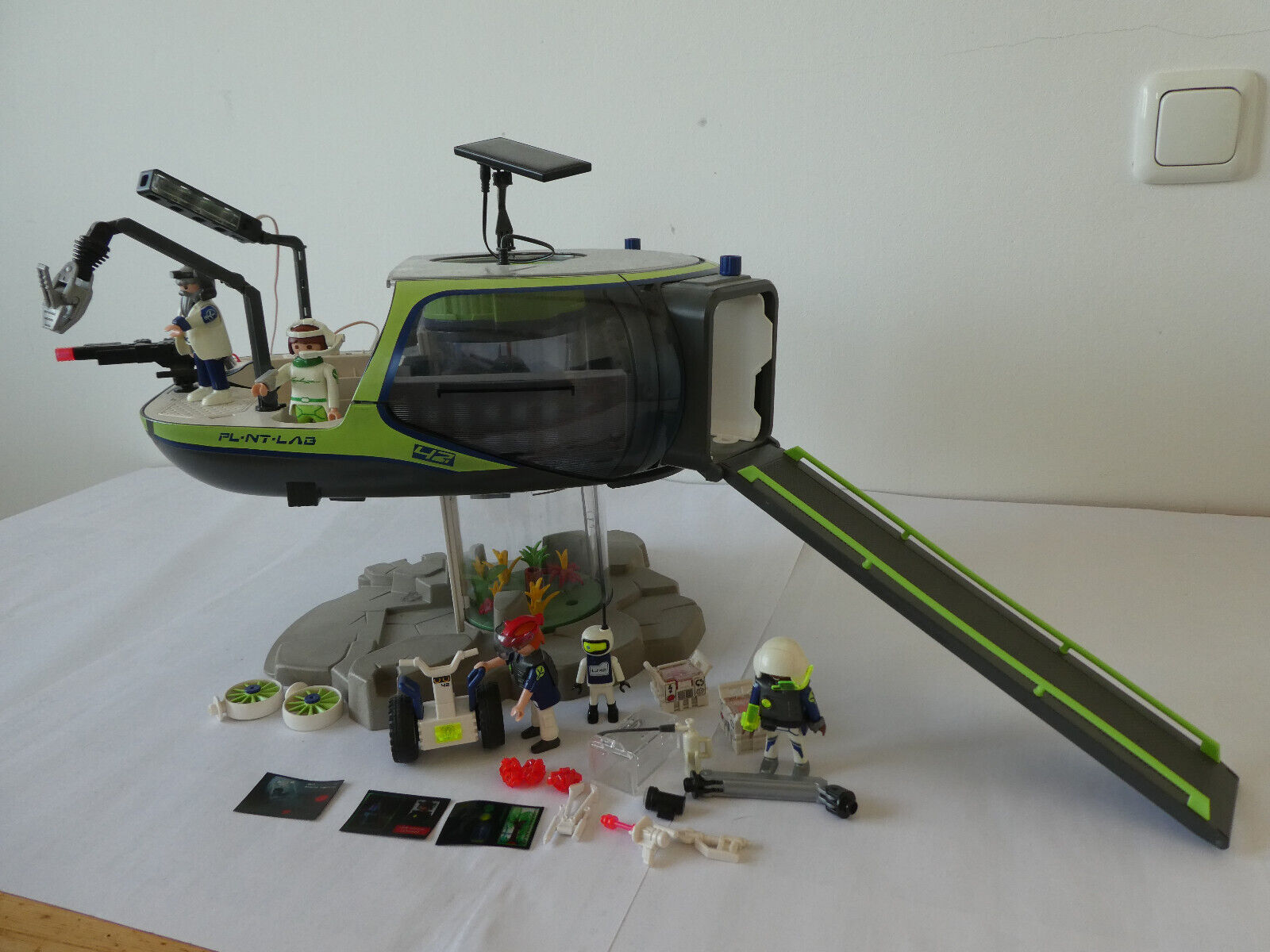Bild 1 von 14