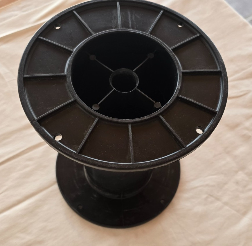 Empty Spool Reel for Christmas Lights, Cord Etc.-Large 7x8
