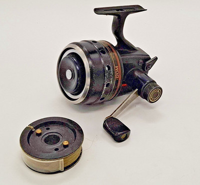 Daiwa Closed Face Fishing Reel Vintage Harrier 120m River Canal Lake Trotting 