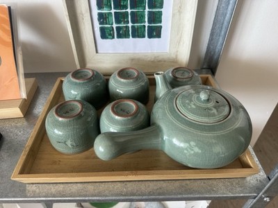 Korean Celadon Tea Set 4 Cups & Teapot Green Glaze Crane Motif Handmade