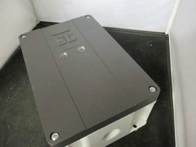 NEW STI DBX225 PLC DUAL CHANNEL Amplifier / Power Supply 