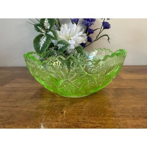 Vintage Uranium Depression Glass Bowl Large Scalloped Green ServingPinwheel