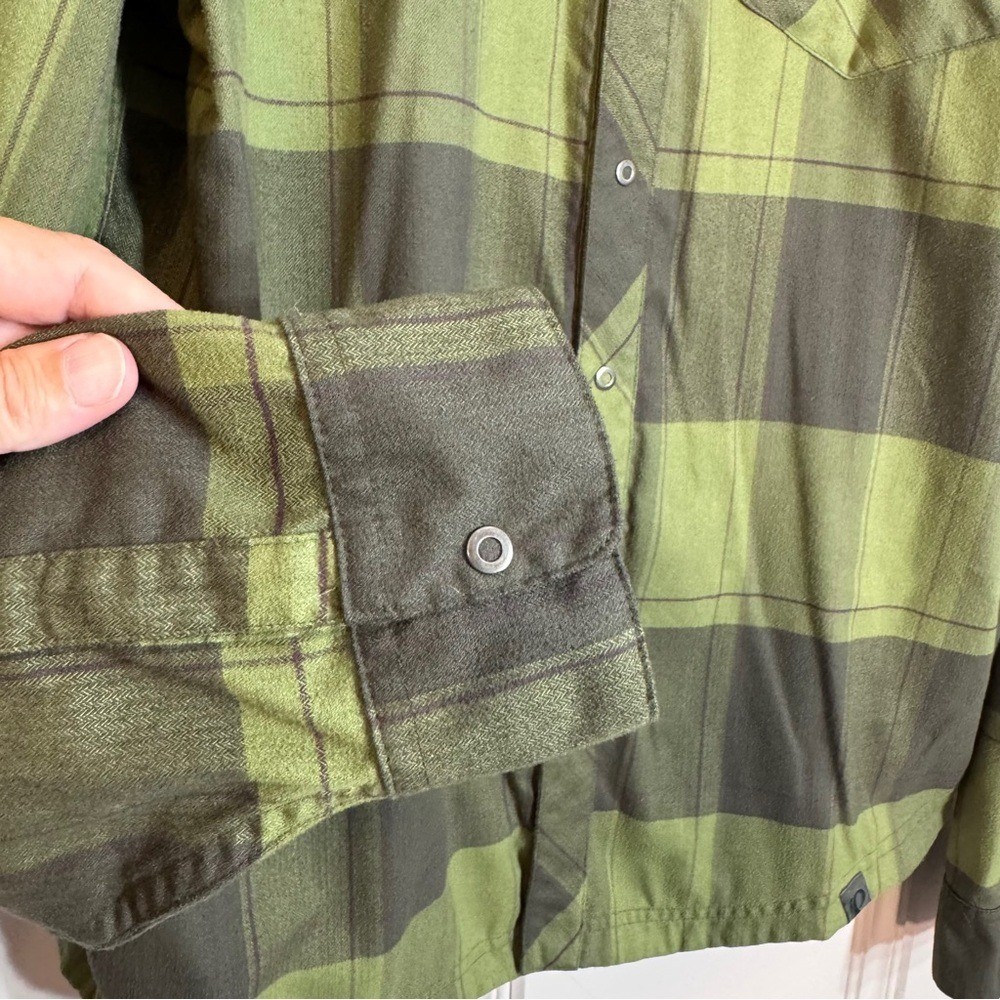 Pearl Izumi Rove Long Sleeve Snap Closure Shirt Green Plaid Size XL